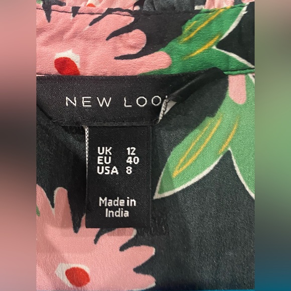 Midi floral dress - Picture 3 of 3